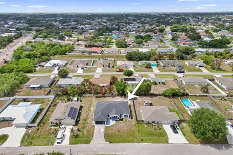 757 SW Jacoby Avenue Port St Lucie FL 34953
