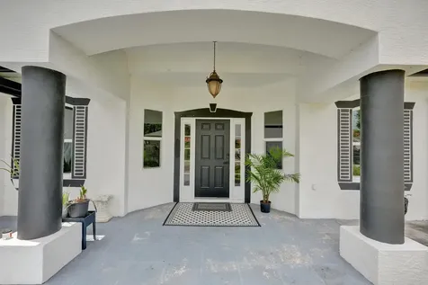 757 SW Jacoby Avenue Port St Lucie FL 34953