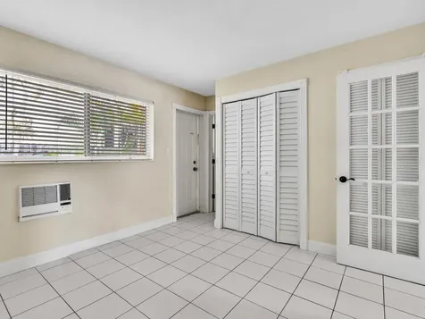 1219 NE 14th Avenue Fort Lauderdale FL 33304