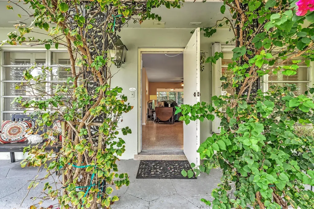 3398 NE 5th Avenue Boca Raton FL 33431