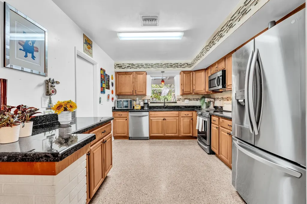 3398 NE 5th Avenue Boca Raton FL 33431