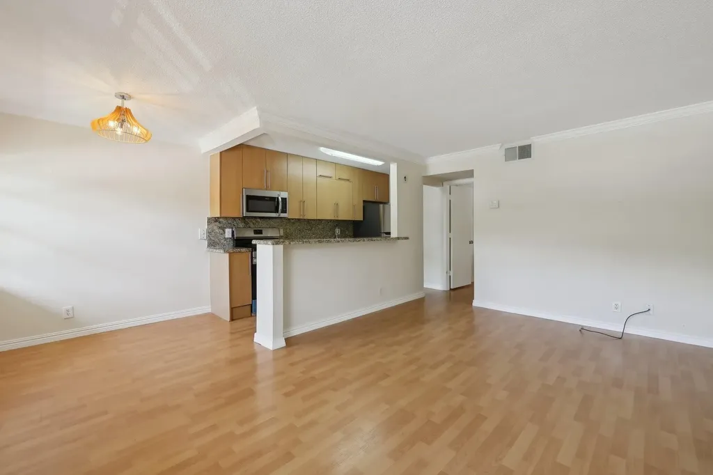 1125 NE 16th Place Fort Lauderdale FL 33305