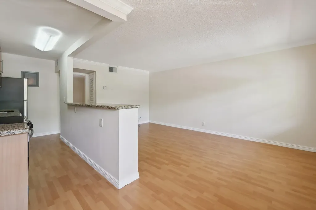 1125 NE 16th Place Fort Lauderdale FL 33305