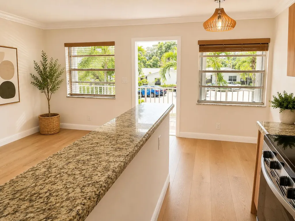 1125 NE 16th Place Fort Lauderdale FL 33305