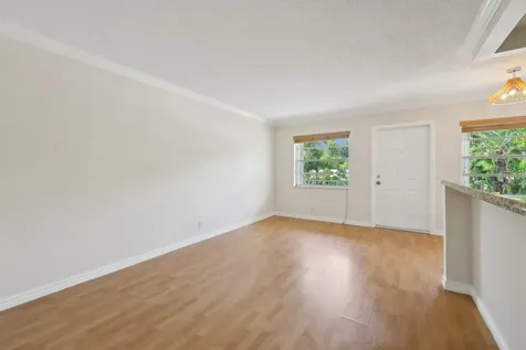 1125 NE 16th Place Fort Lauderdale FL 33305