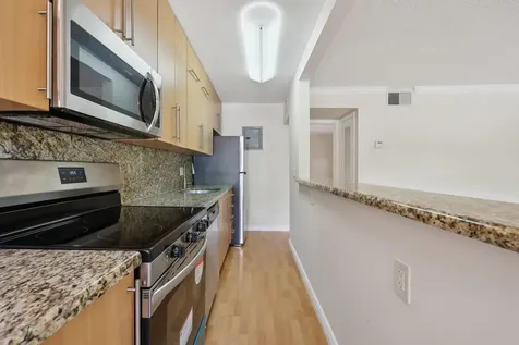 1125 NE 16th Place Fort Lauderdale FL 33305