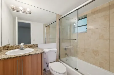 1125 NE 16th Place Fort Lauderdale FL 33305