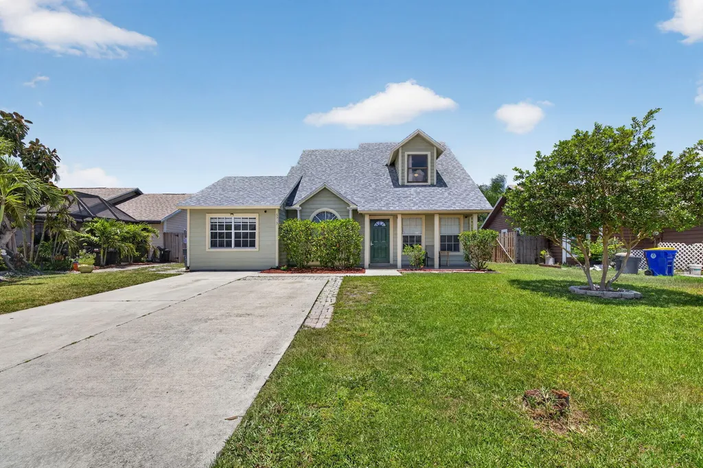5919 SE Pine Drive Stuart FL 34997