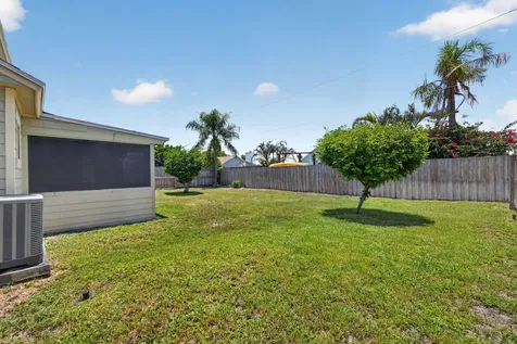 5919 SE Pine Drive Stuart FL 34997