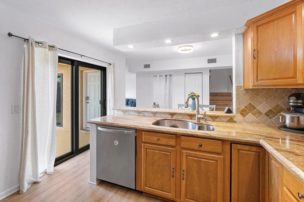 22910 Oxford Place Boca Raton FL 33433