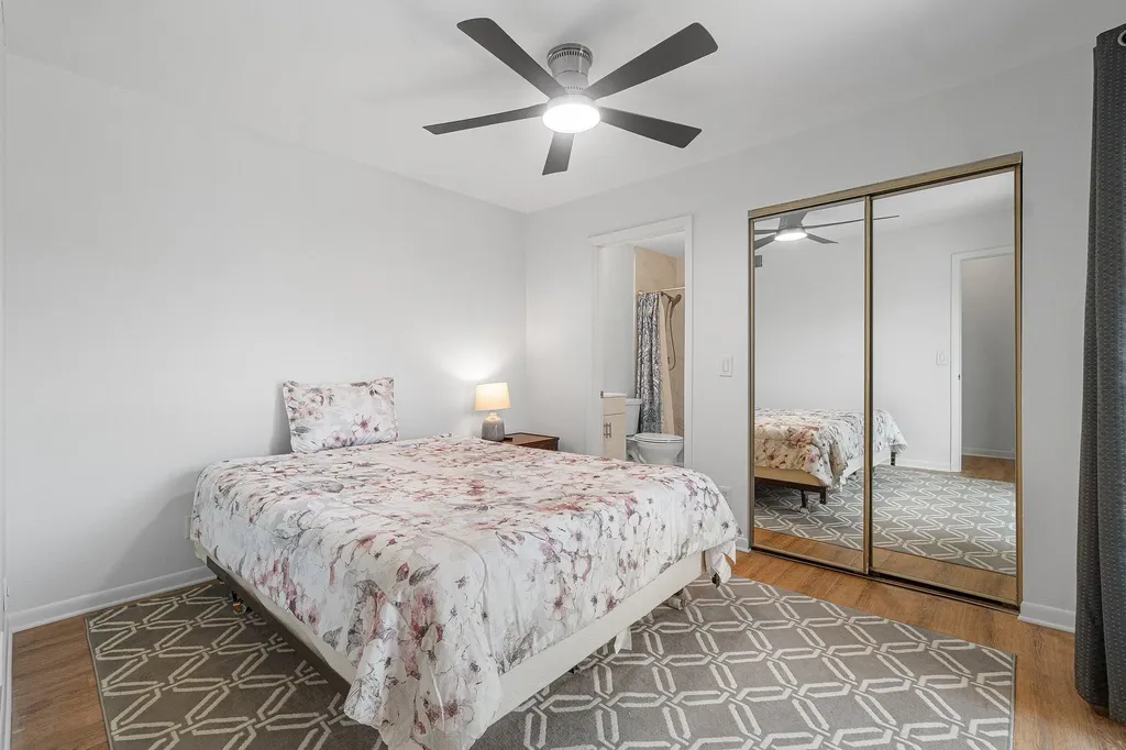 22910 Oxford Place Boca Raton FL 33433