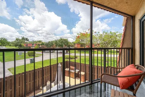 22910 Oxford Place Boca Raton FL 33433
