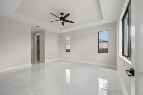2015 NW 21st Street Cape Coral FL 33993