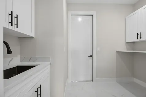 2015 NW 21st Street Cape Coral FL 33993