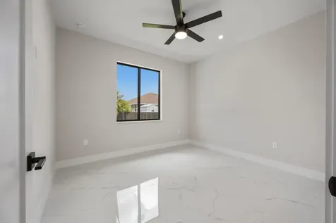 2015 NW 21st Street Cape Coral FL 33993