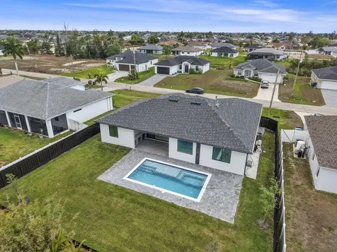 2015 NW 21st Street Cape Coral FL 33993