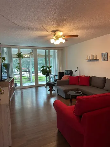 115 Royal Park Drive Oakland Park FL 33309