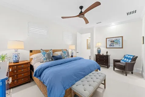 906 Jasmine Lane Vero Beach FL 32963