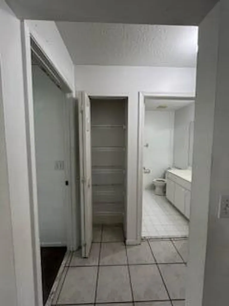 1646 Hawthorne Place Wellington FL 33414
