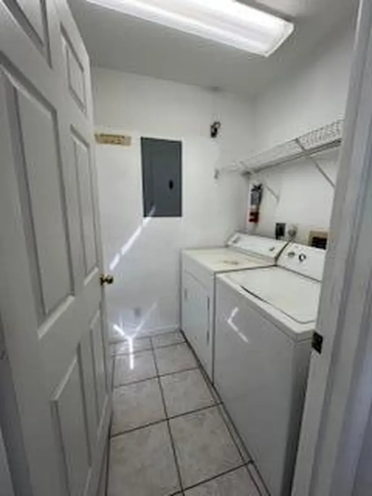 1646 Hawthorne Place Wellington FL 33414