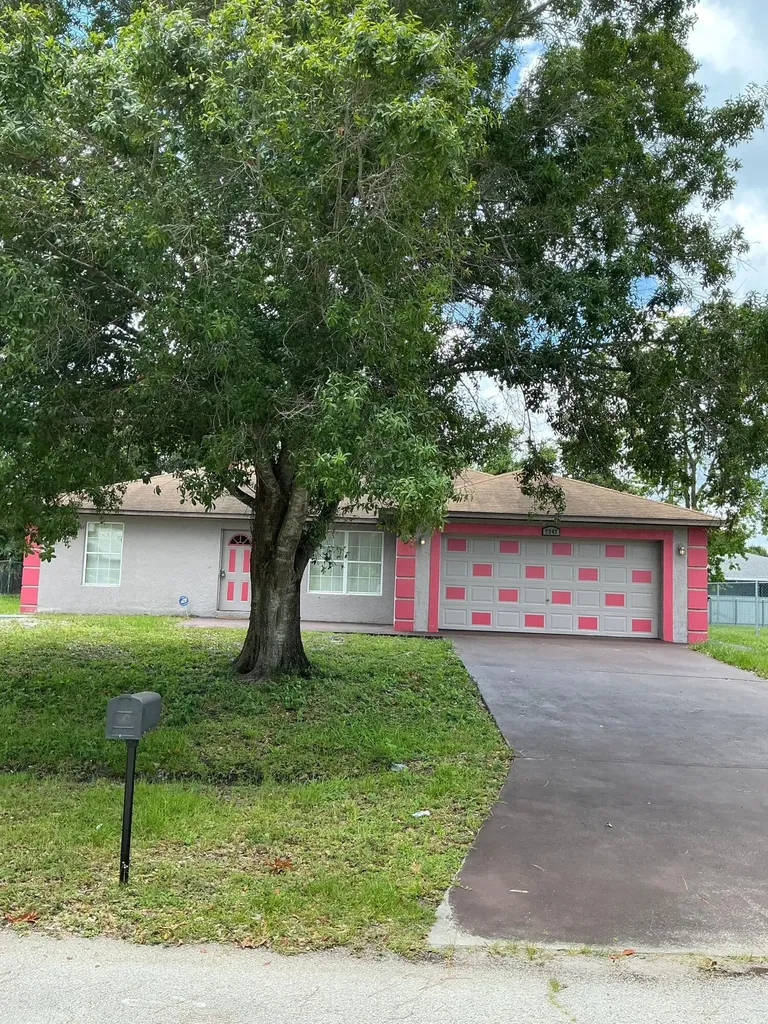 2242 SE Master Avenue Port St Lucie FL 34952