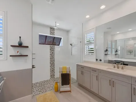 8220 Halbert Lane Vero Beach FL 32968