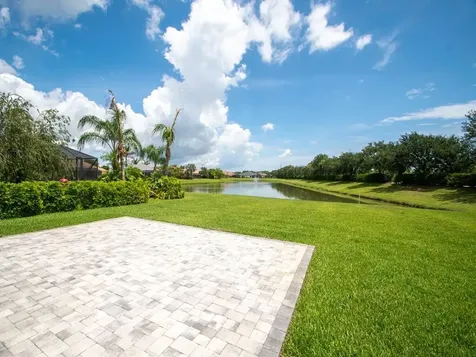 8220 Halbert Lane Vero Beach FL 32968