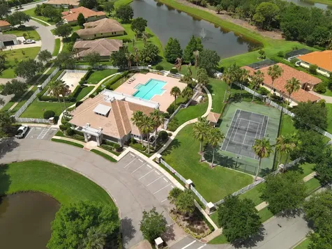 8220 Halbert Lane Vero Beach FL 32968
