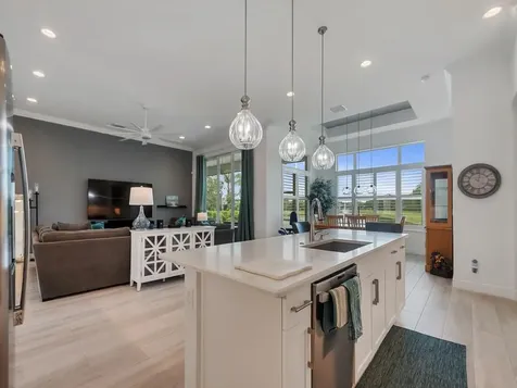 8220 Halbert Lane Vero Beach FL 32968