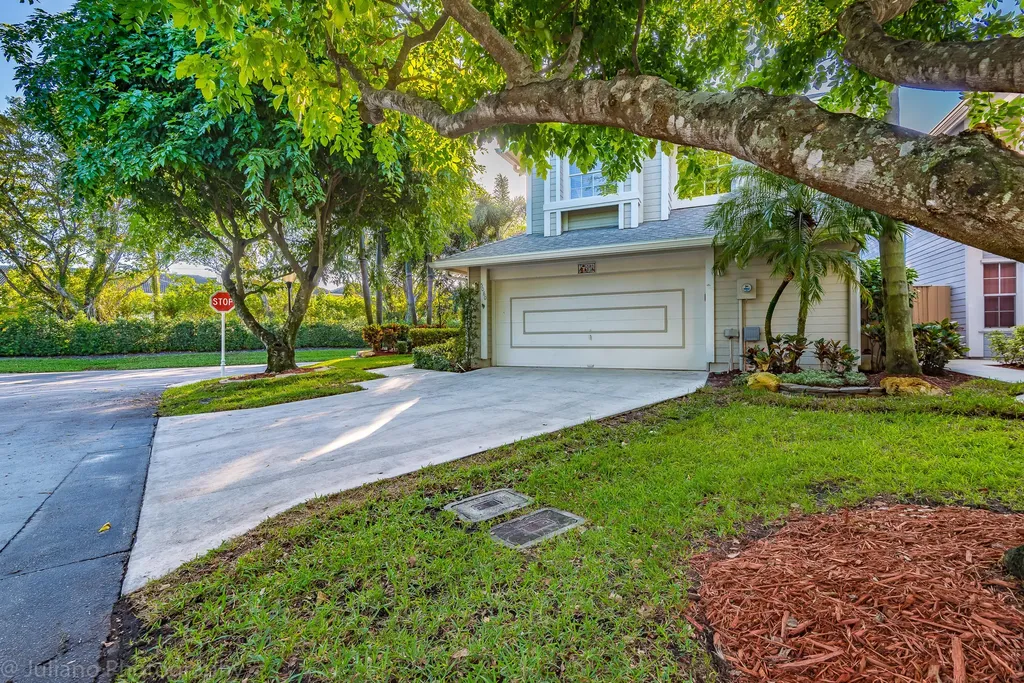 5080 Point Alexis Boca Raton FL 33486