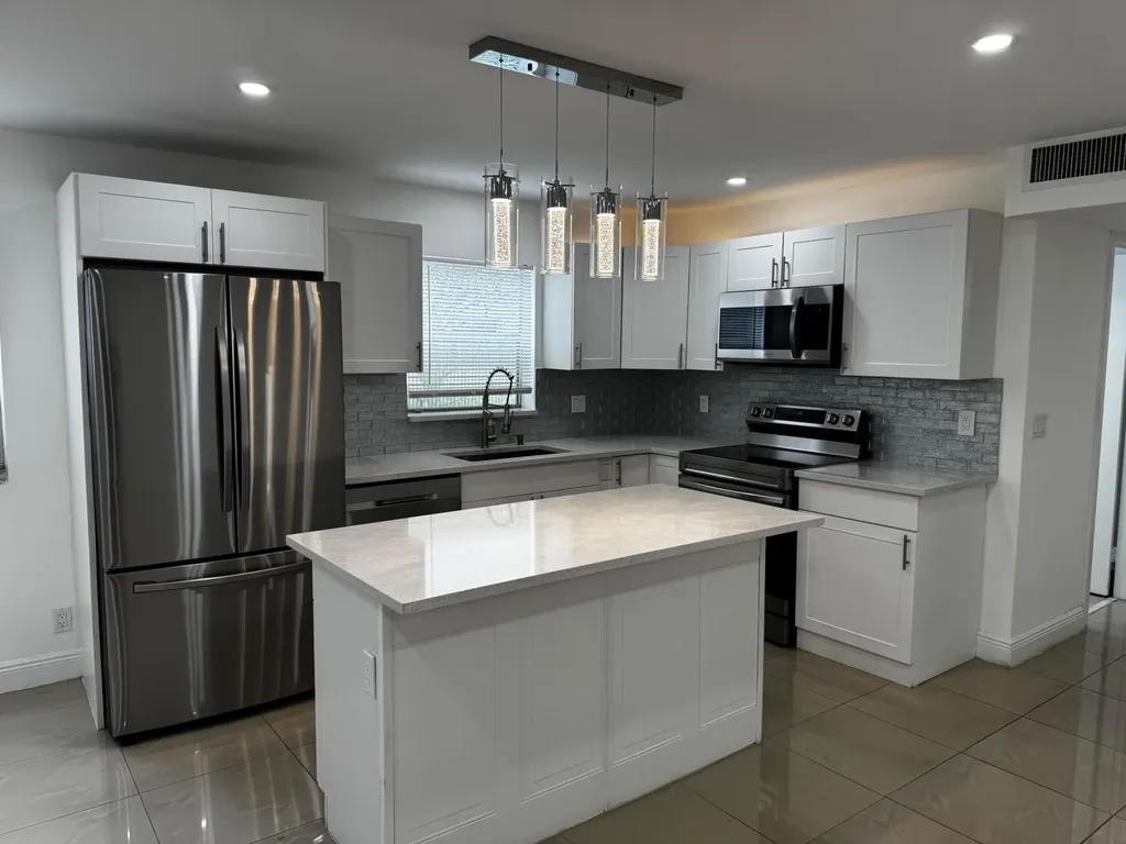 153 Monaco Delray Beach FL 33446