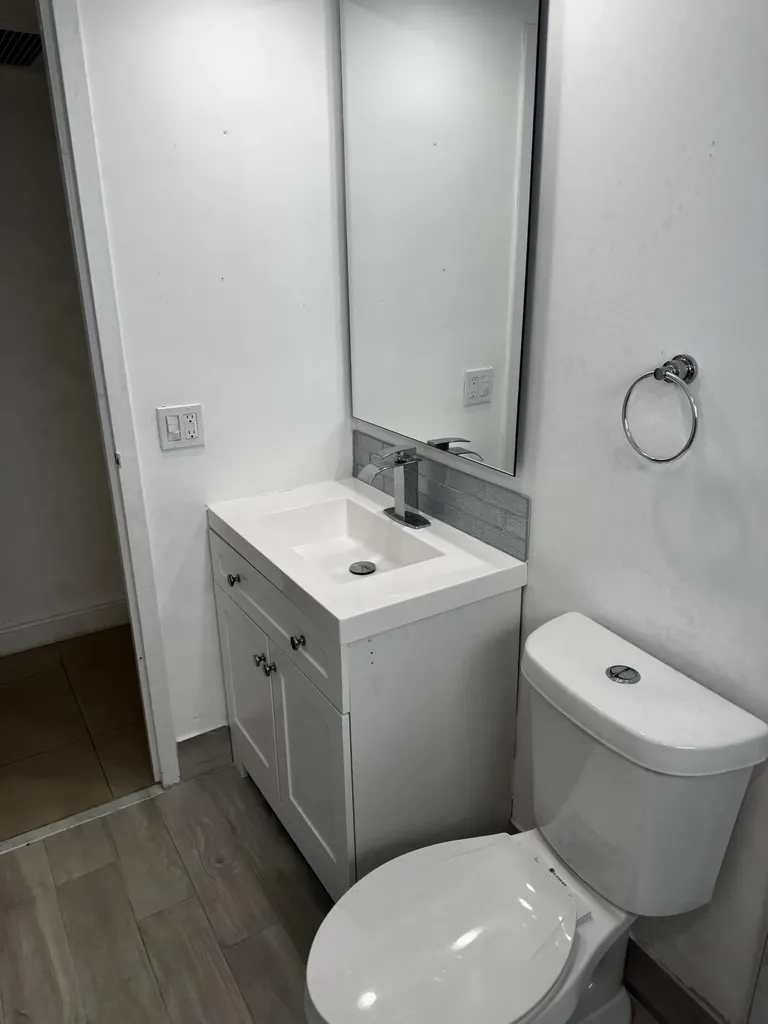 153 Monaco Delray Beach FL 33446