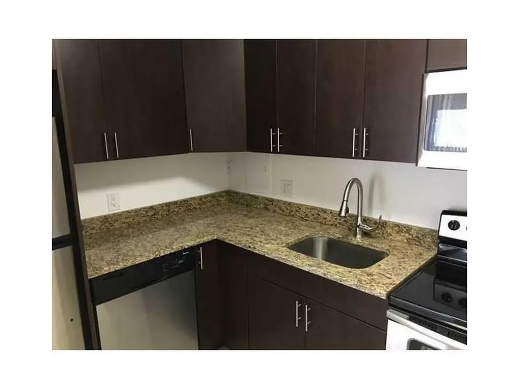 4003 N University Drive Sunrise FL 33351