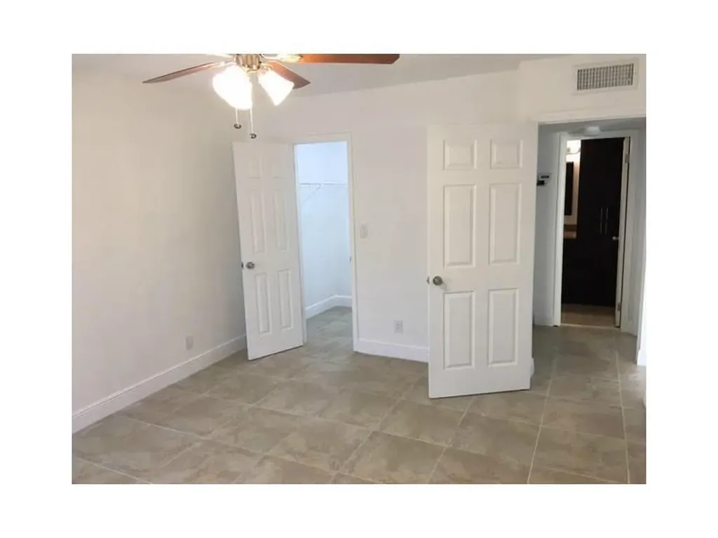 4003 N University Drive Sunrise FL 33351