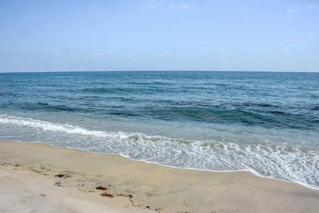 3250 S Ocean Boulevard Palm Beach FL 33480