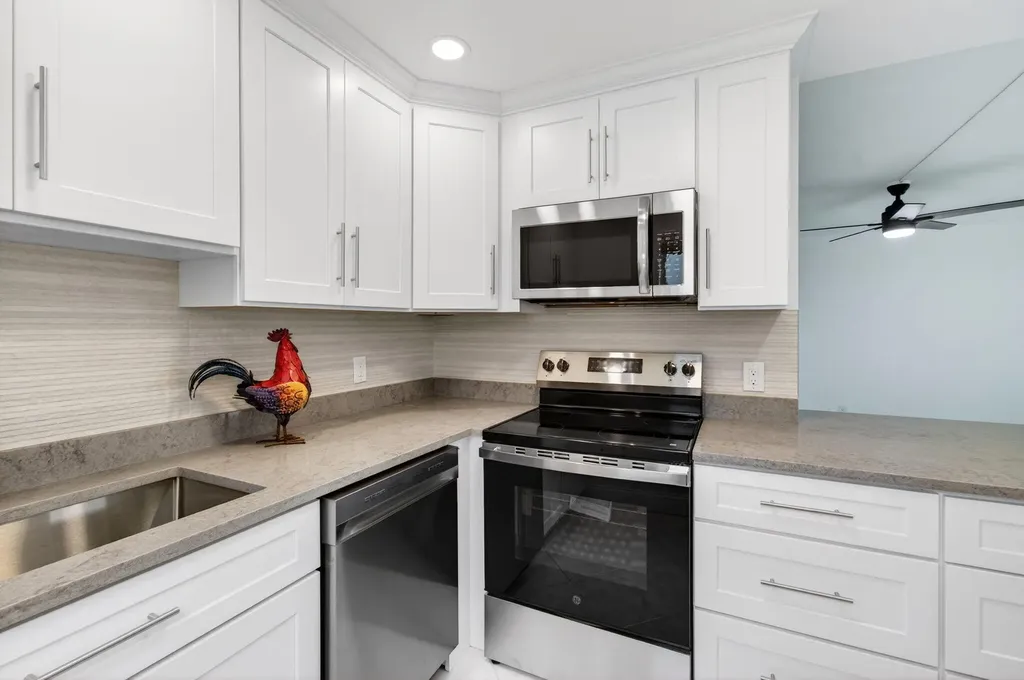 160 Tuscany C Delray Beach FL 33446