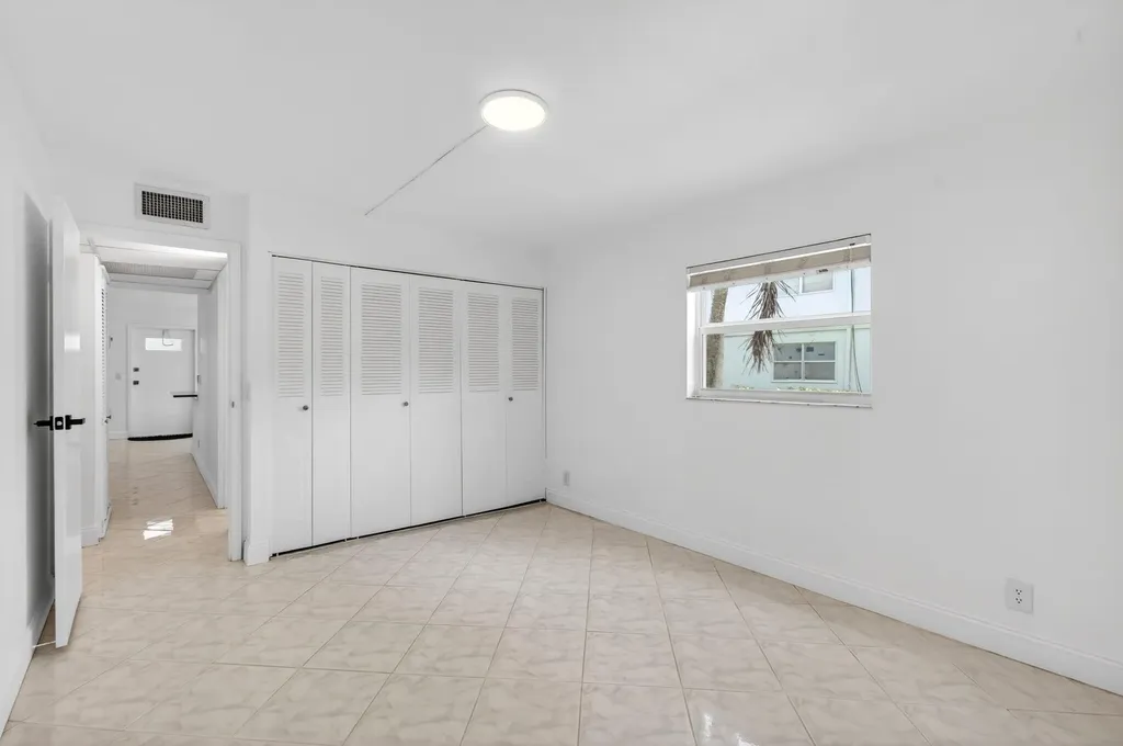 160 Tuscany C Delray Beach FL 33446