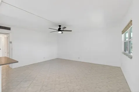 160 Tuscany C Delray Beach FL 33446