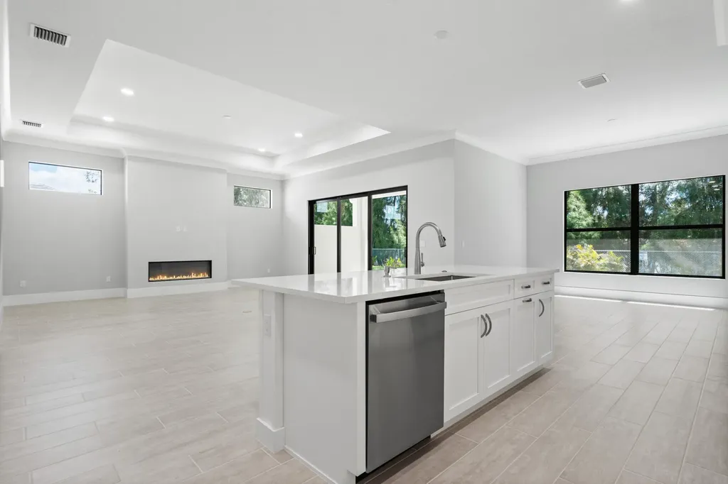 692 Ravens Landing Drive Vero Beach FL 32968