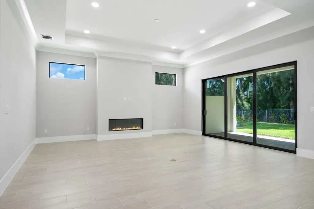 692 Ravens Landing Drive Vero Beach FL 32968