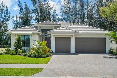 692 Ravens Landing Drive Vero Beach FL 32968
