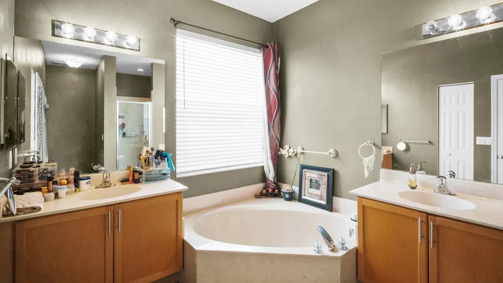 222 SW Manatee Springs Way Port St Lucie FL 34986