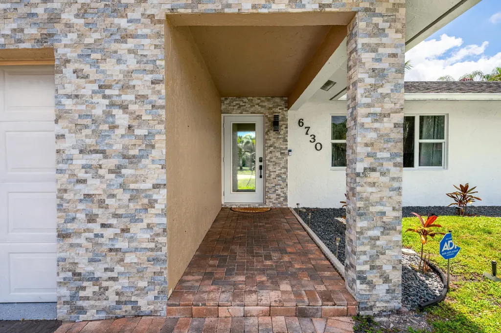 6730 NW 26th Terrace Fort Lauderdale FL 33309