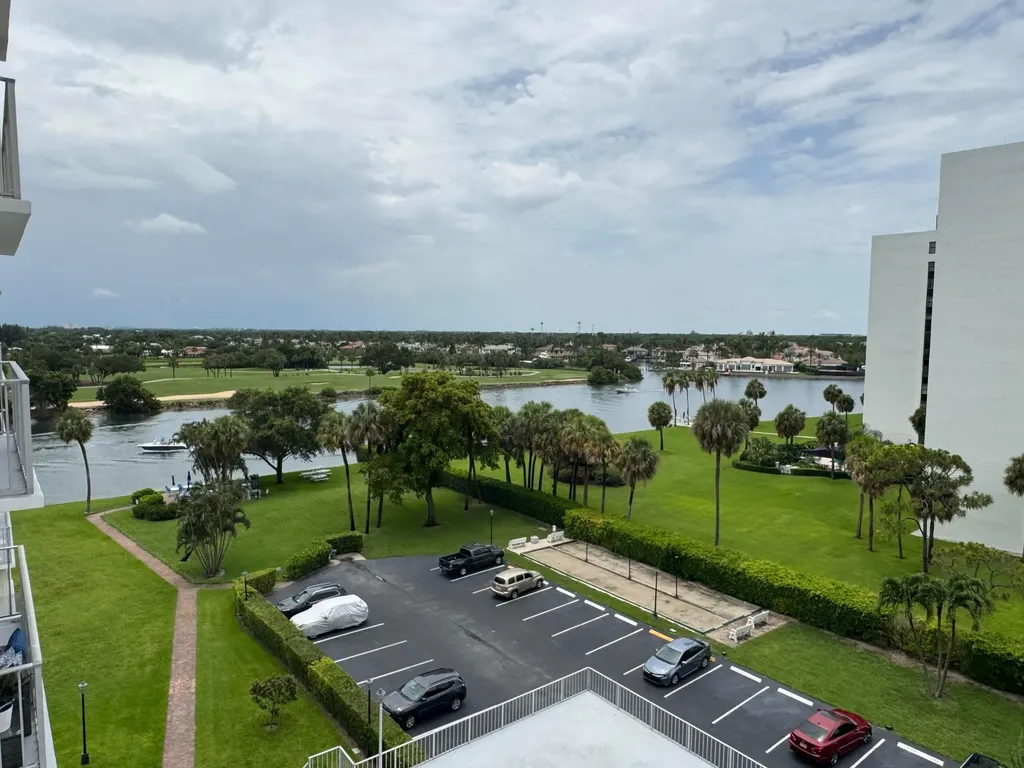 336 Golfview Road North Palm Beach FL 33408