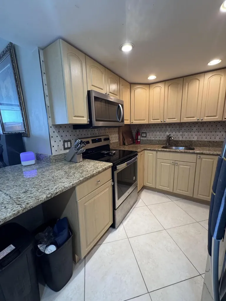 336 Golfview Road North Palm Beach FL 33408