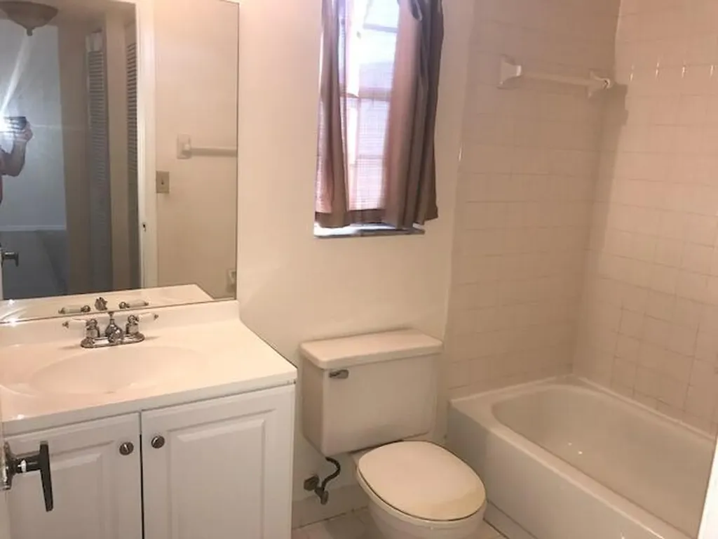 2650 Greenwood Boca Raton FL 33431