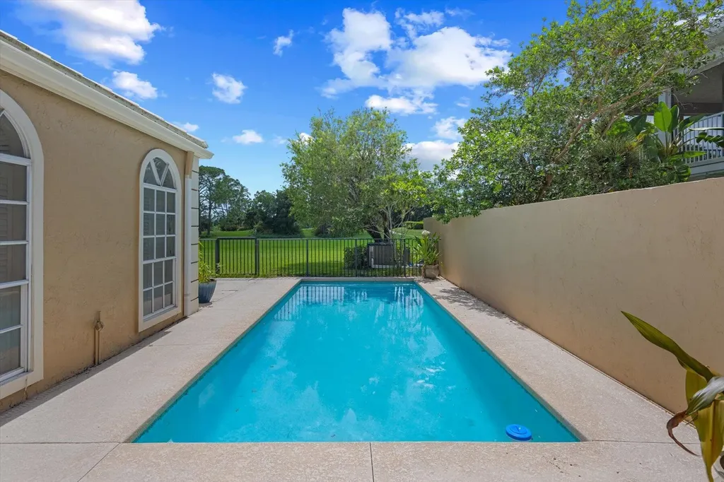 11875 Pebblewood Drive Wellington FL 33414