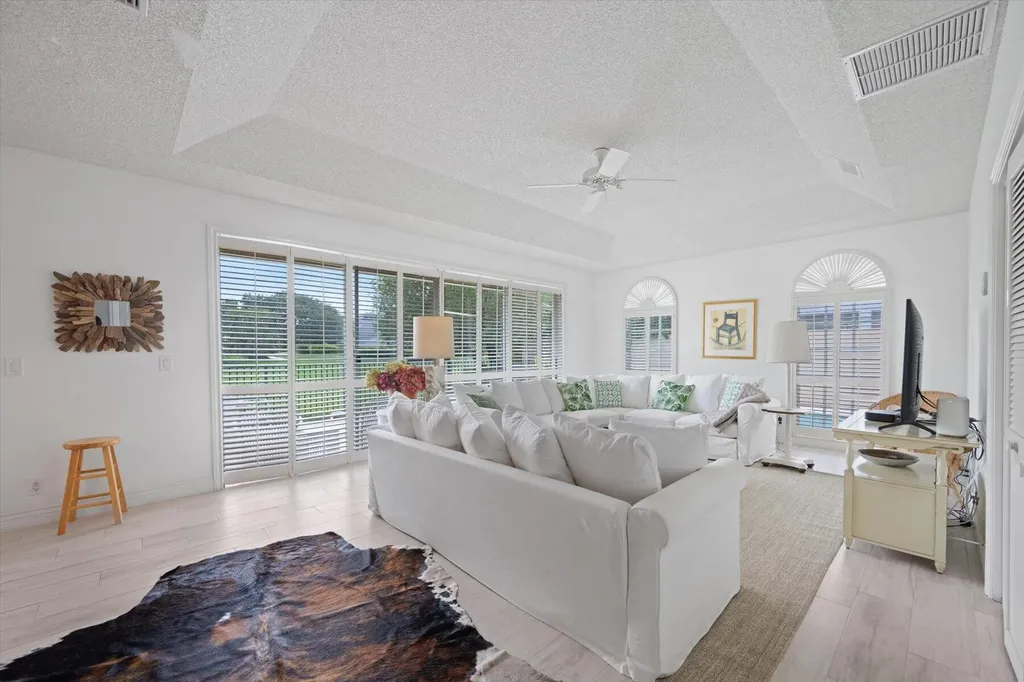 11875 Pebblewood Drive Wellington FL 33414