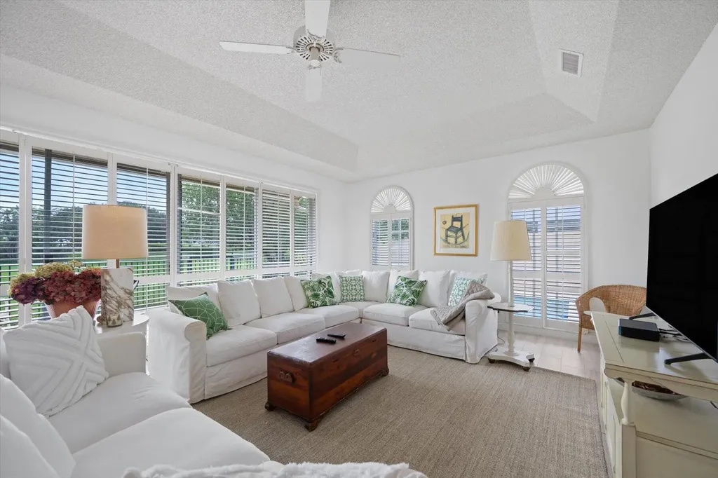 11875 Pebblewood Drive Wellington FL 33414