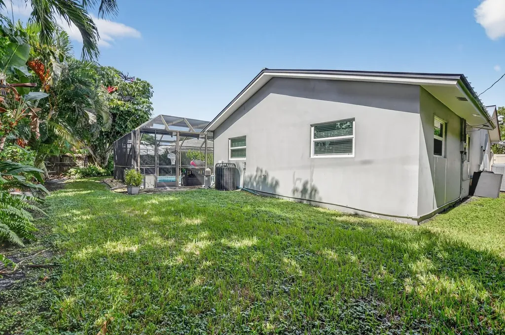 1650 NW 9th Street Boca Raton FL 33486
